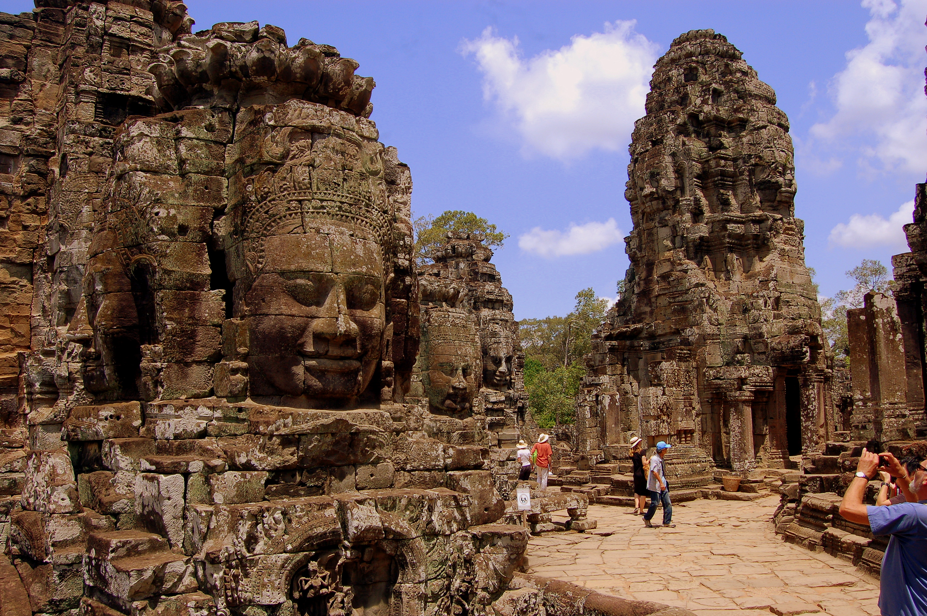 Буддийский храм Ангкор ват